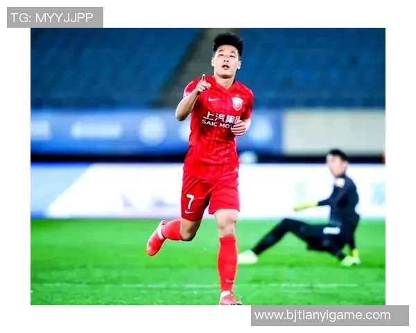 足球明星武磊的职业生涯与成就全景展示及个人照片集锦